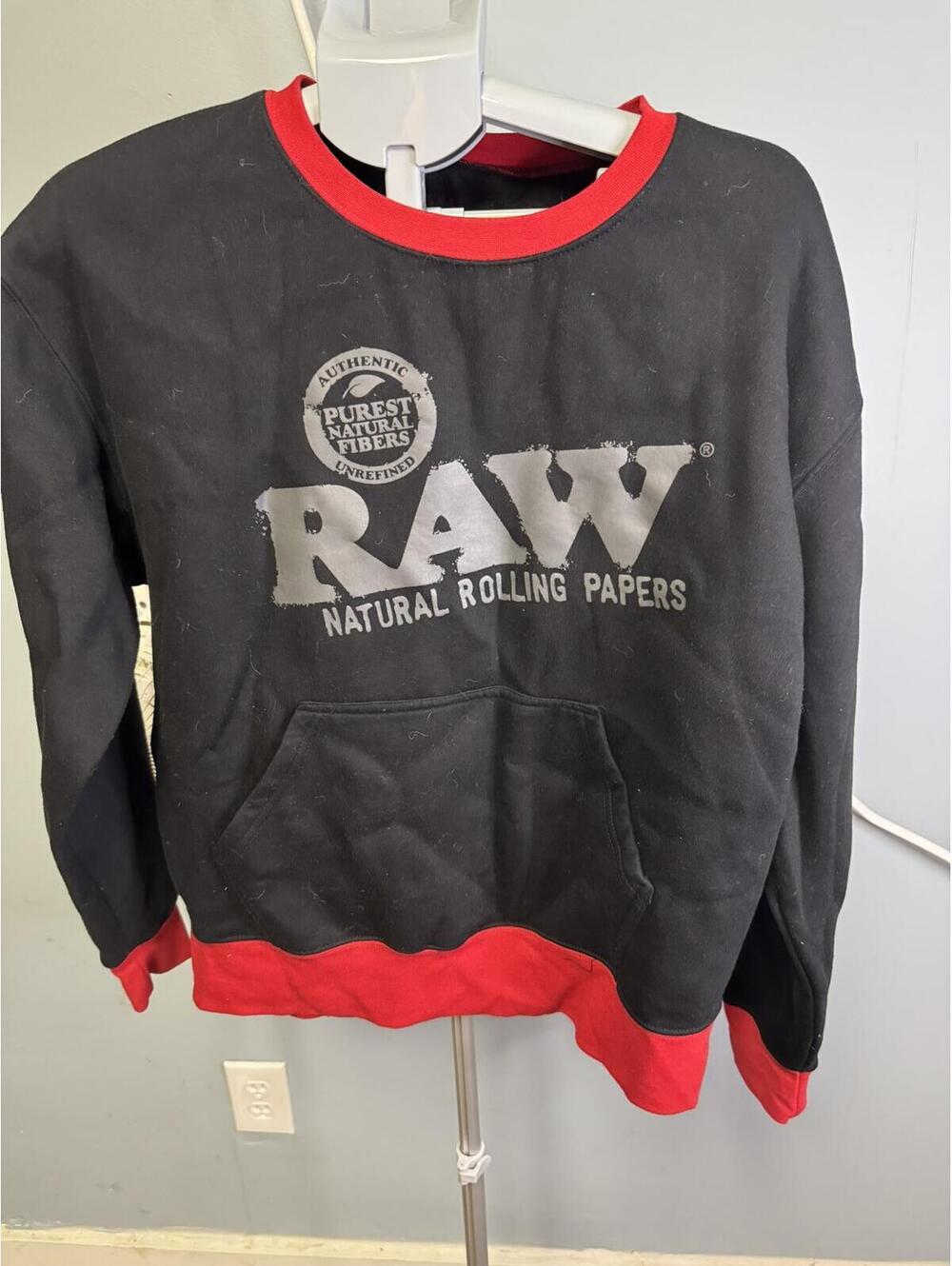 RAW Natural Rolling Papers Sweatshirt Men's Large Black and Red Pullover